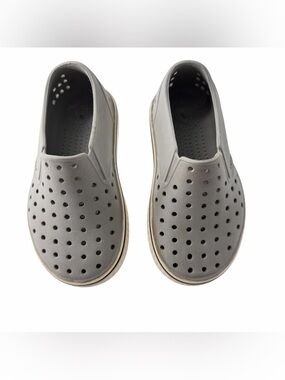 Native Gray Perforated Waterproof Sneaker Shoes Toddler Size C9